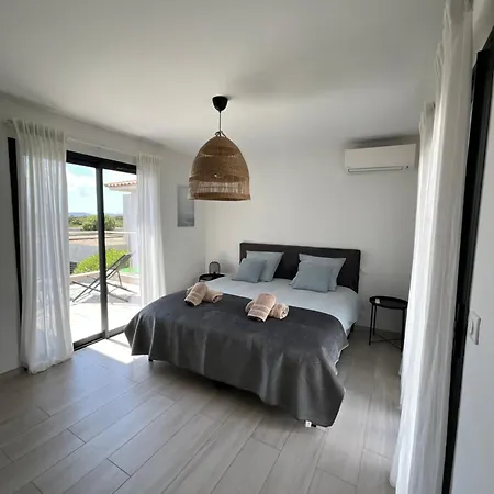 Villa U Sanda Lecci